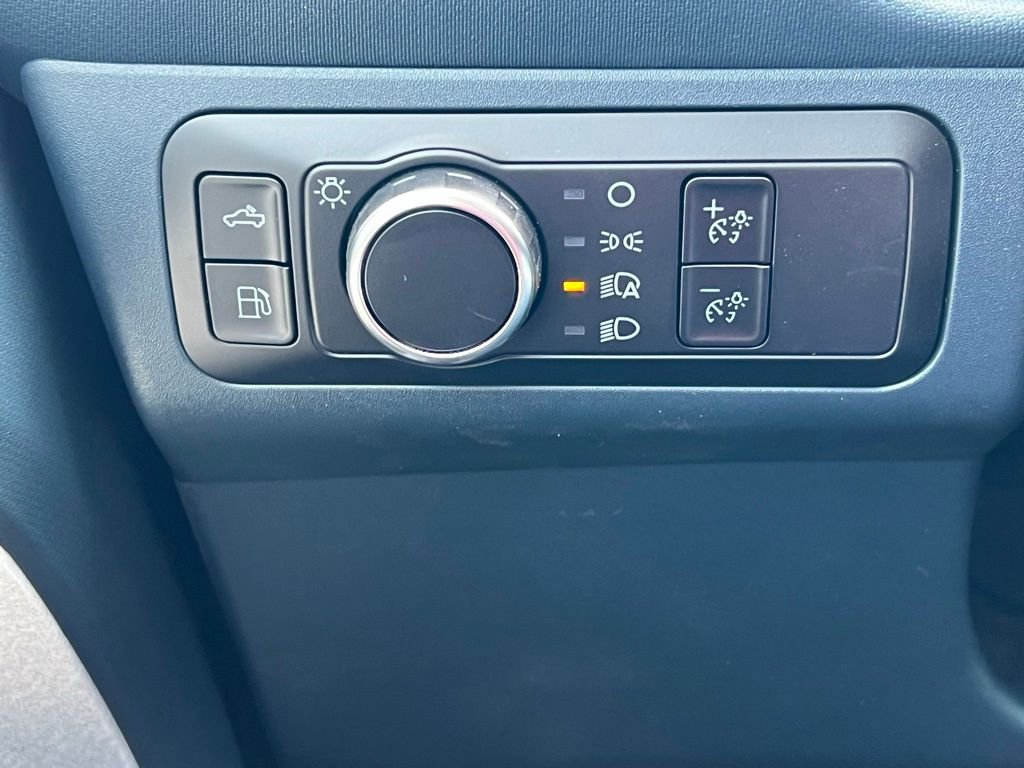 New 2026 Ford Maverick XLT image 30