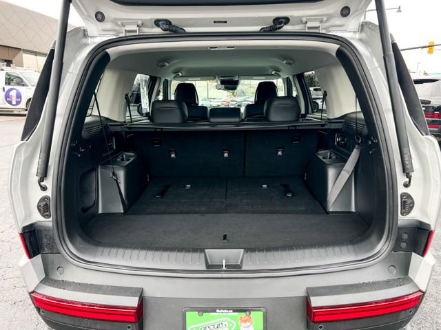 Certified 2024 Hyundai Santa Fe SEL image 9