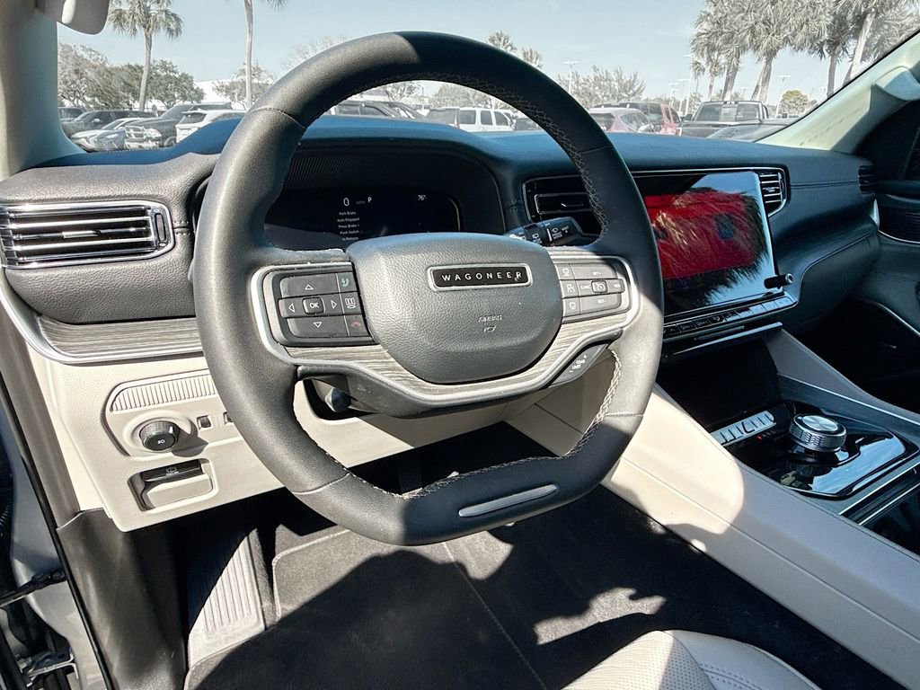 Used 2024 Jeep Wagoneer Series II w/ Flexible Seating Group RWD image 12