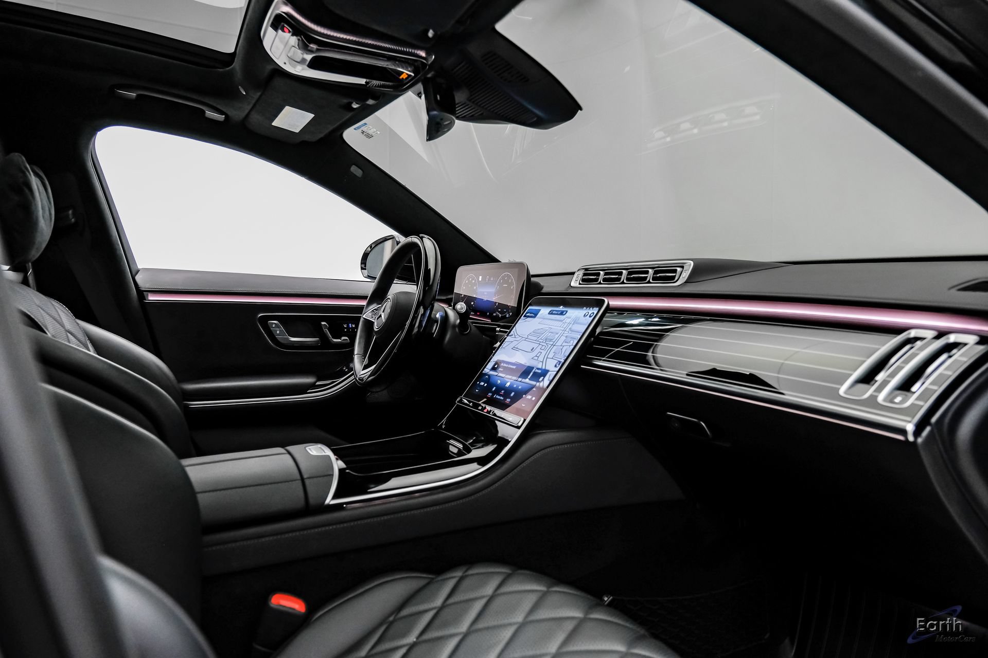 Used 2024 Mercedes-Benz S 580 4MATIC Sedan w/ AMG Line image 45