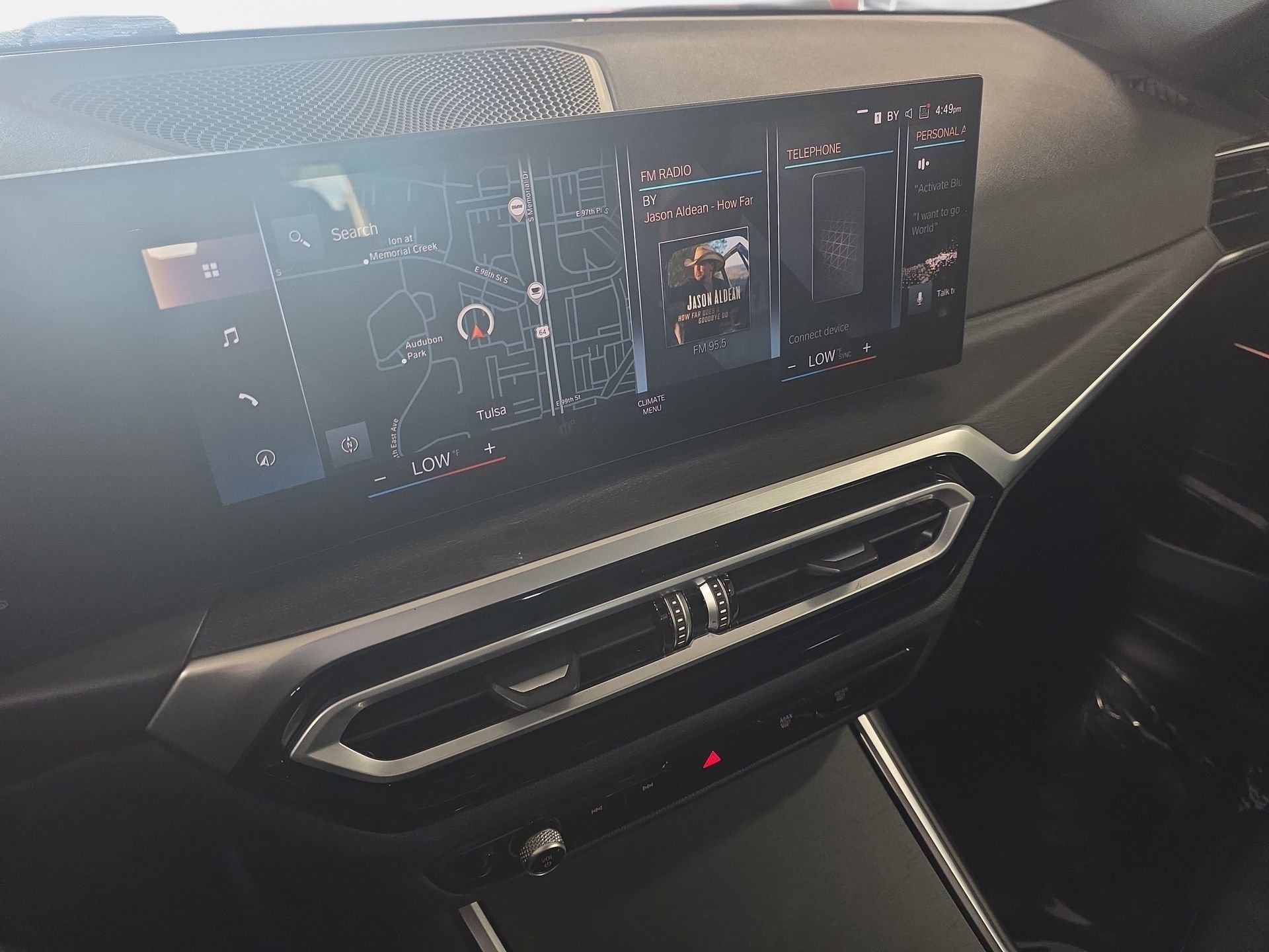 Used 2024 BMW 330i Sedan image 19