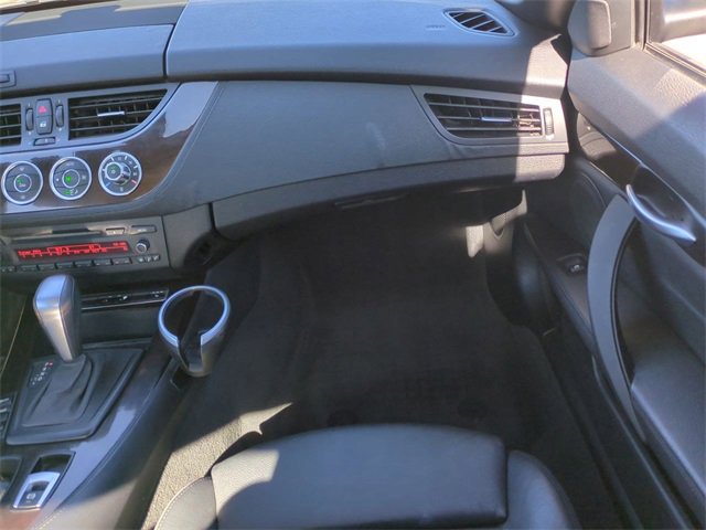 Used 2010 BMW Z4 sDrive30i image 15