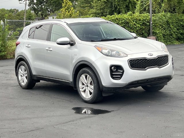Used 2017 Kia Sportage LX w/ LX Popular Package AWD/4WD image 7