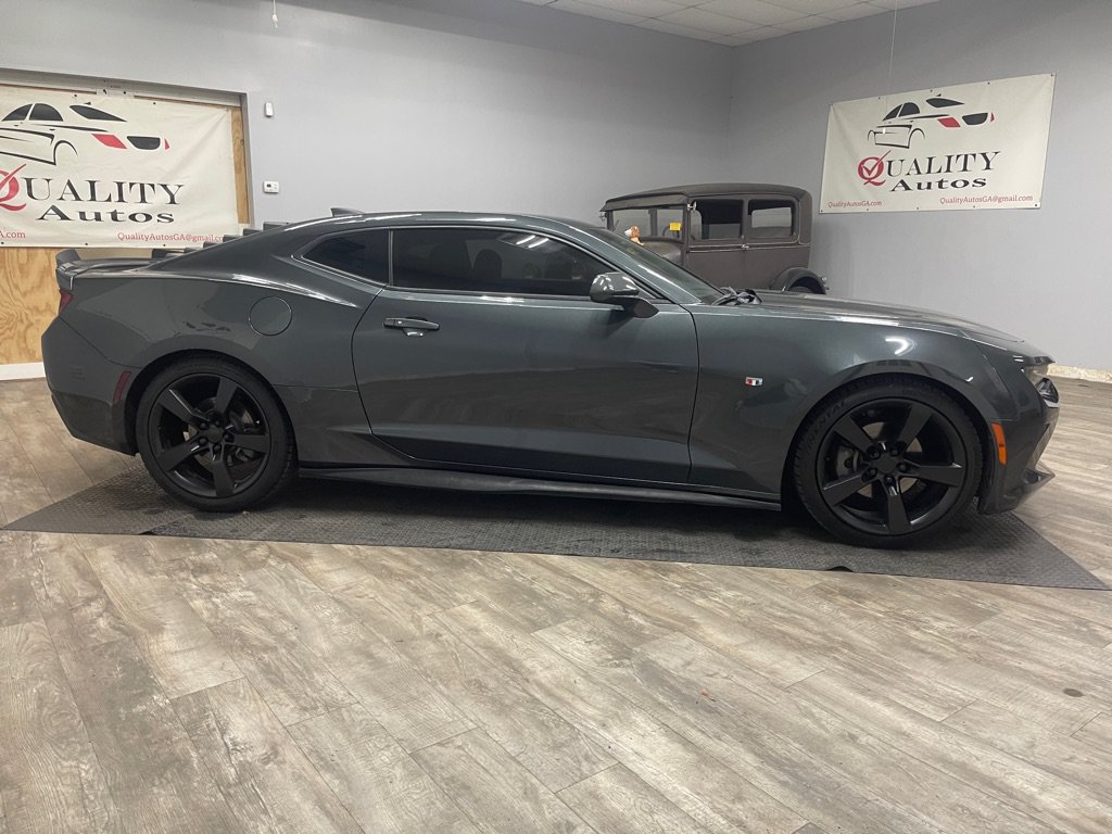 Used 2017 Chevrolet Camaro LS RWD image 3