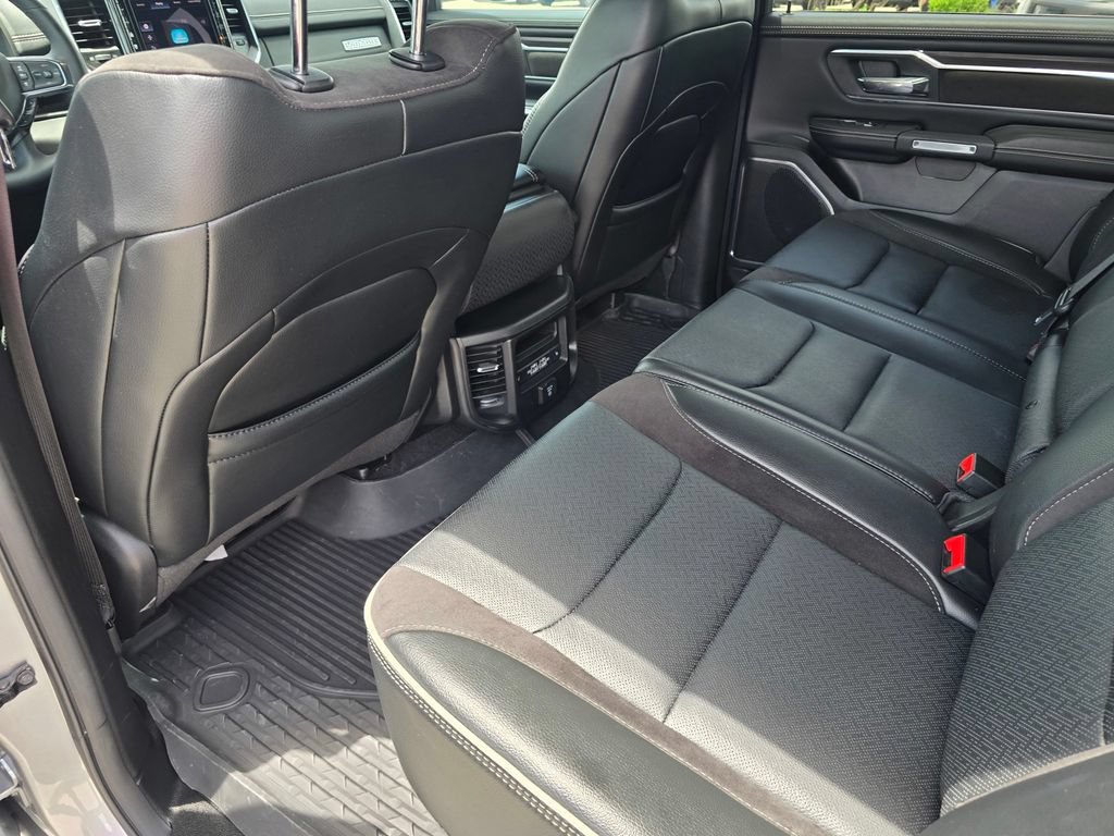 Used 2025 RAM 1500 Laramie w/ Laramie Southwest Edition AWD/4WD image 13