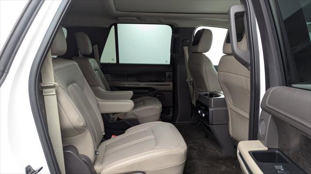 Used 2018 Ford Expedition Max Limited w/ Equipment Group 301A RWD image 19