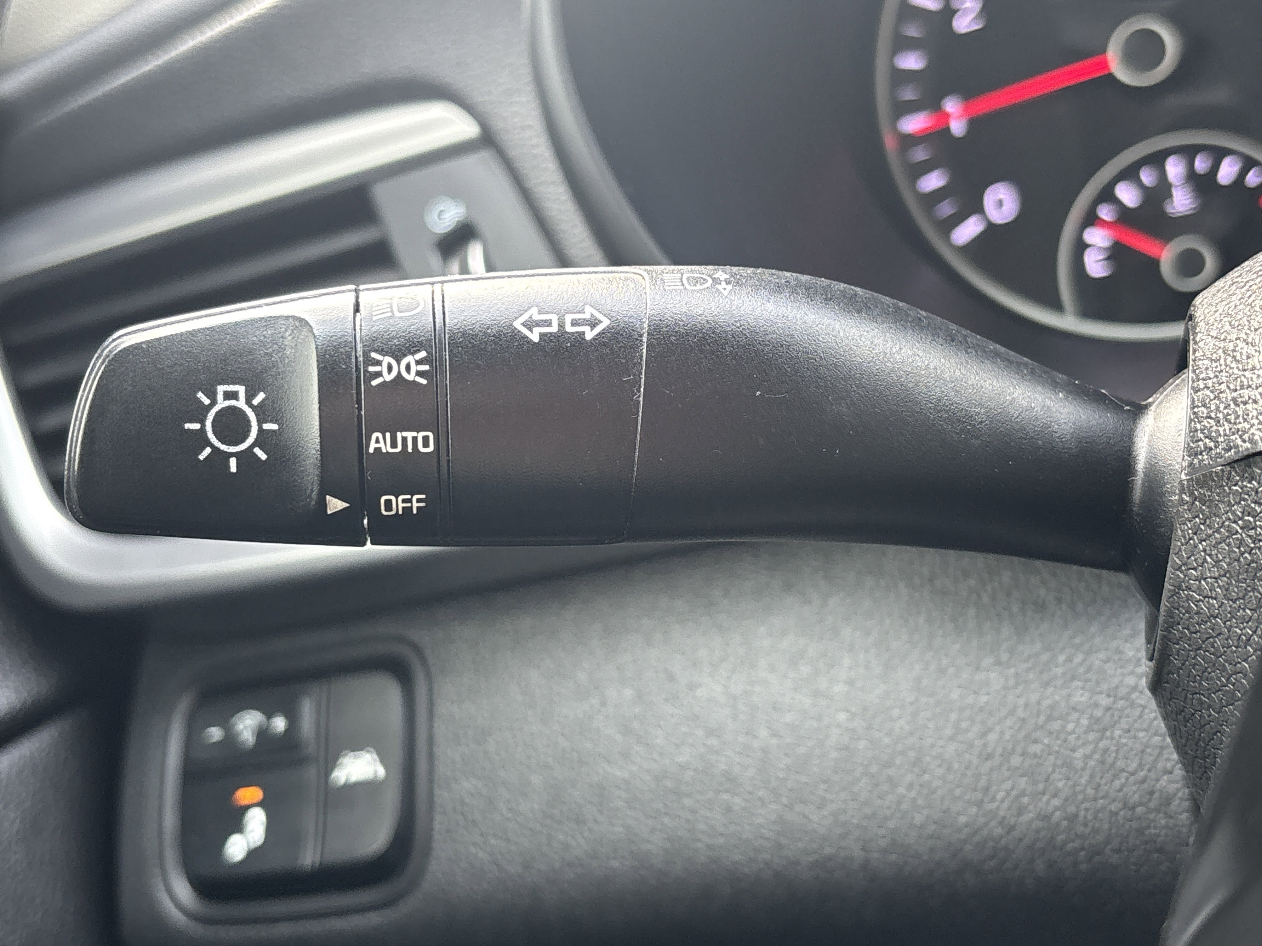Used 2020 Kia Optima LX FWD image 16