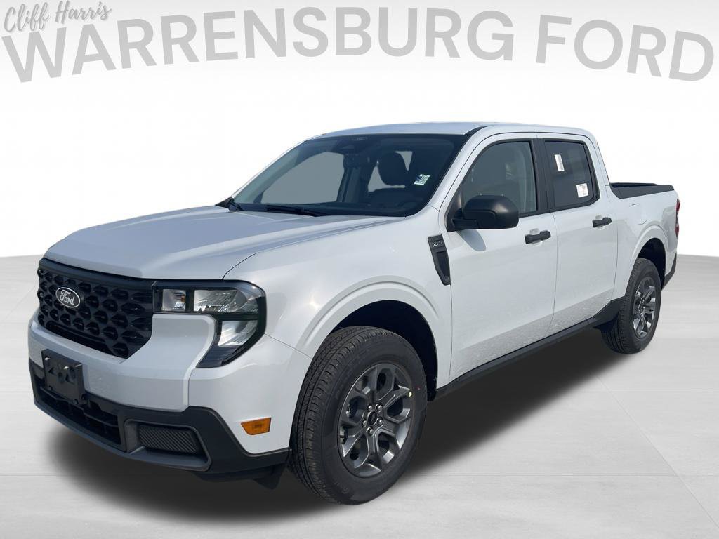 New 2026 Ford Maverick XLT w/ Equipment Group 301A AWD/4WD image 3
