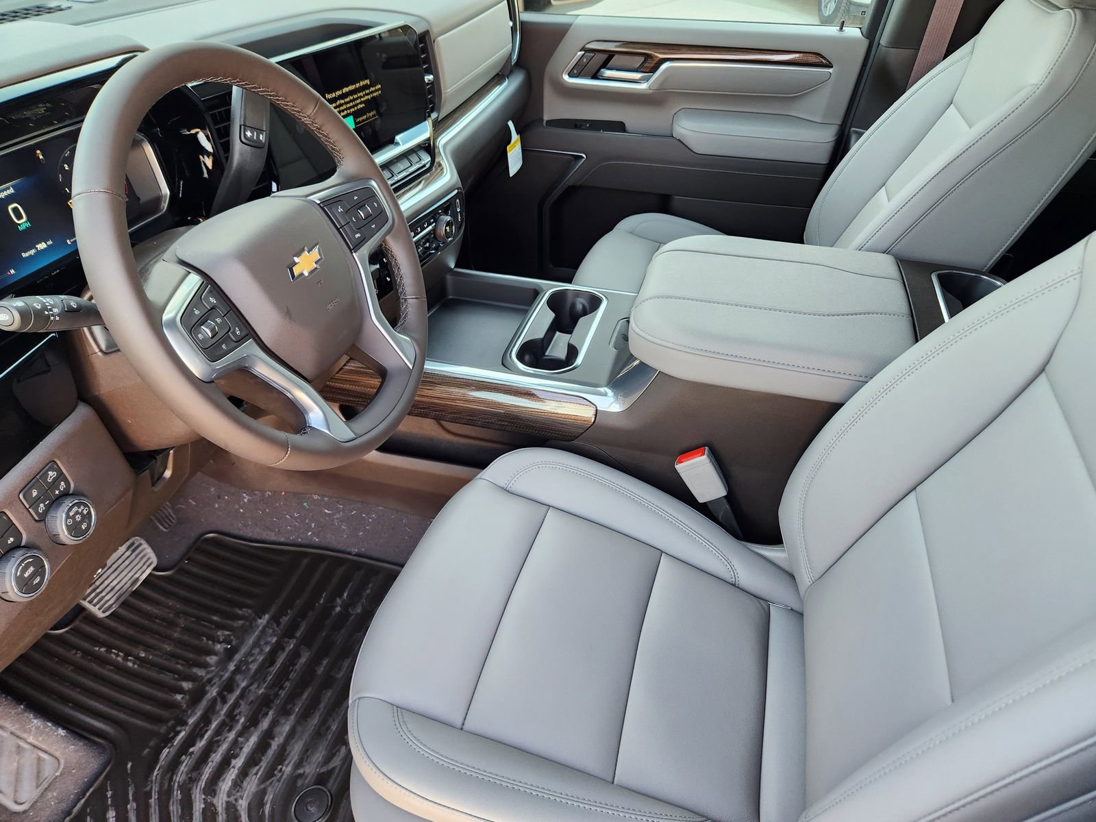 New 2026 Chevrolet Silverado 2500 LT w/ Z71 Chrome Sport Edition image 13