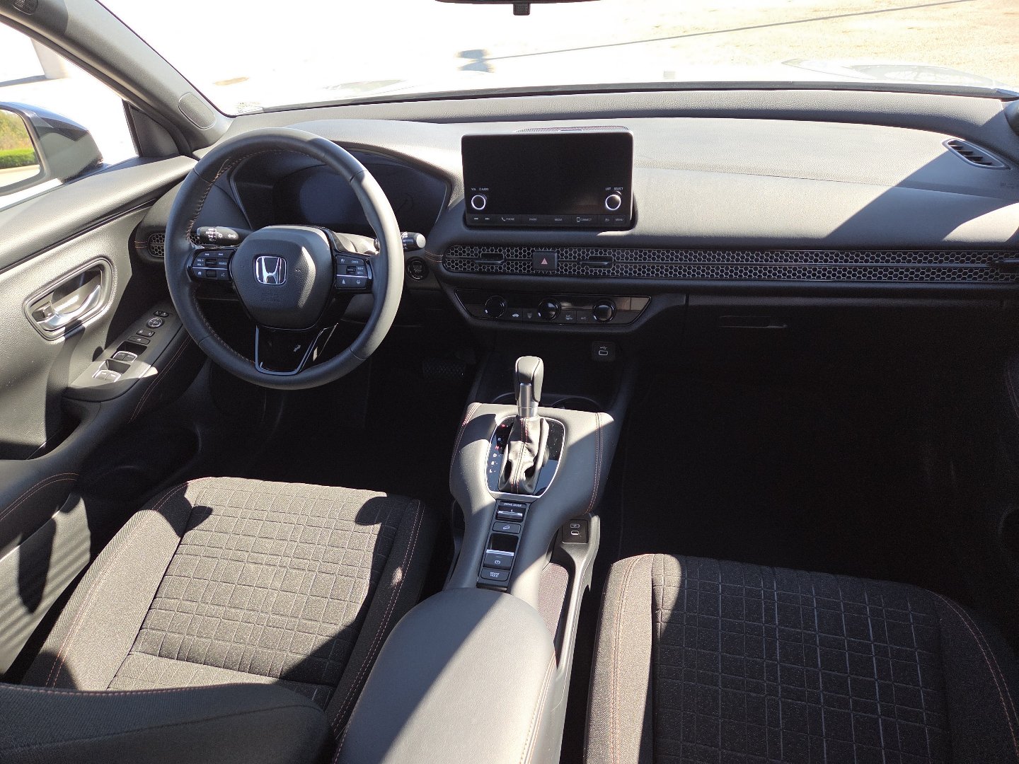 Used 2024 Honda HR-V Sport image 23