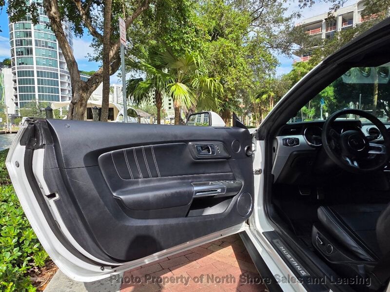 Used 2015 Ford Mustang Premium image 32