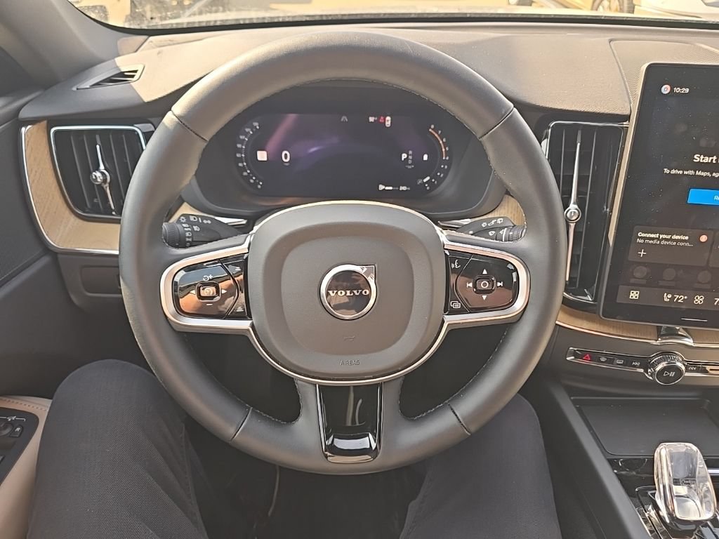 Used 2026 Volvo XC60 B5 Plus w/ Protection Package Premier AWD/4WD image 19