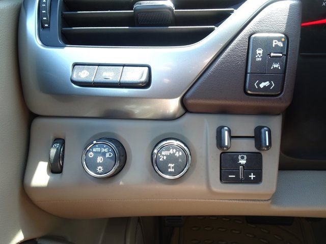 Used 2017 Chevrolet Tahoe Premier AWD/4WD image 26