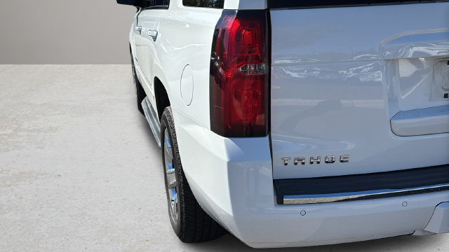 Used 2018 Chevrolet Tahoe Premier AWD/4WD image 41