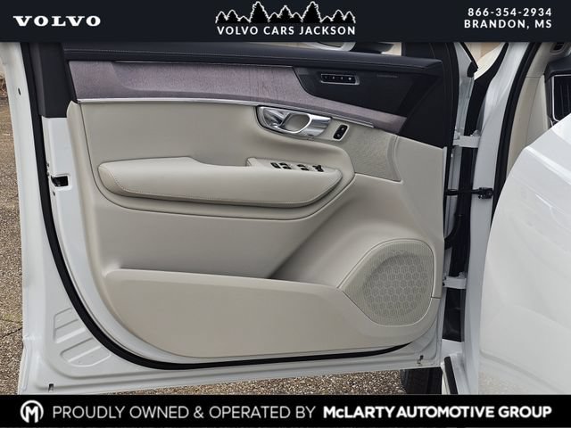 New 2026 Volvo XC90 B6 Ultra w/ Lounge Package AWD/4WD image 12
