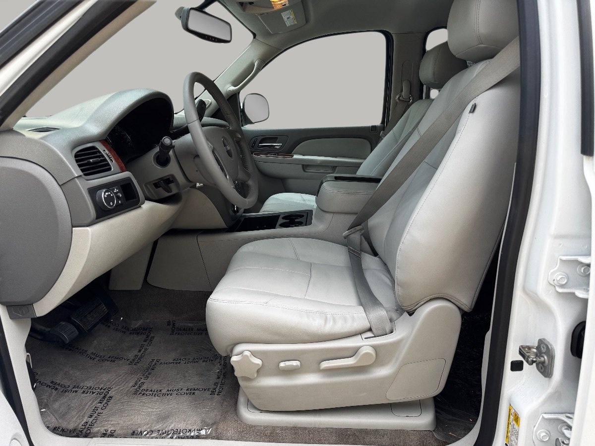 Used 2014 GMC Yukon SLT RWD image 16