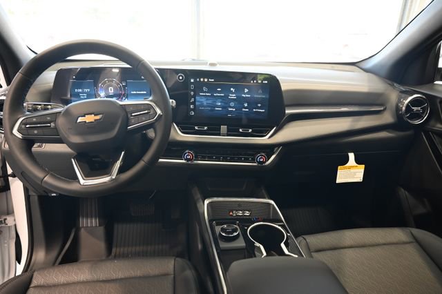 New 2026 Chevrolet Equinox LT w/ Convenience Package II FWD image 12