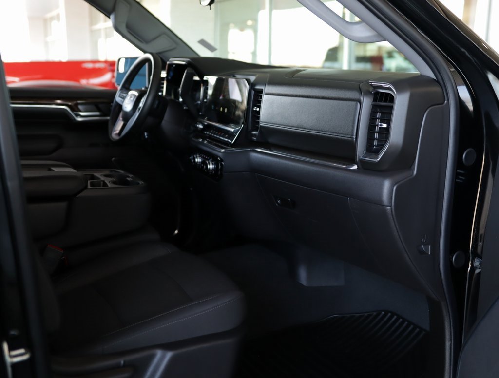Used 2024 GMC Sierra 1500 Elevation image 30