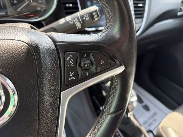 Used 2021 Buick Encore Preferred FWD image 18