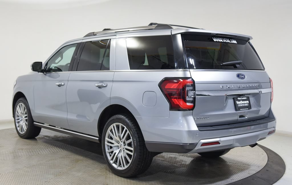 Used 2024 Ford Expedition Limited AWD/4WD image 5
