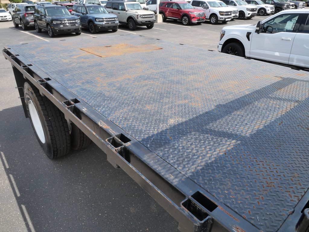Used 2022 Ford F650 2WD Regular Cab Super Duty image 10