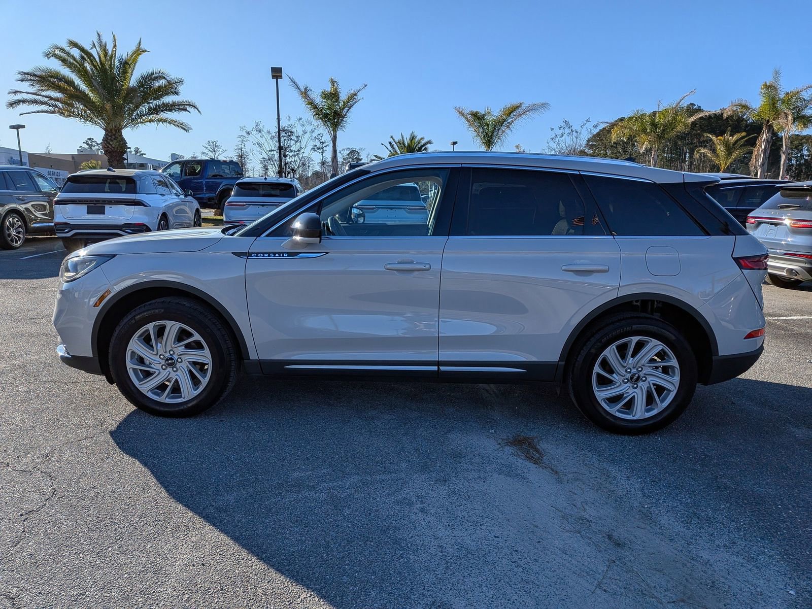 Certified 2022 Lincoln Corsair FWD image 8