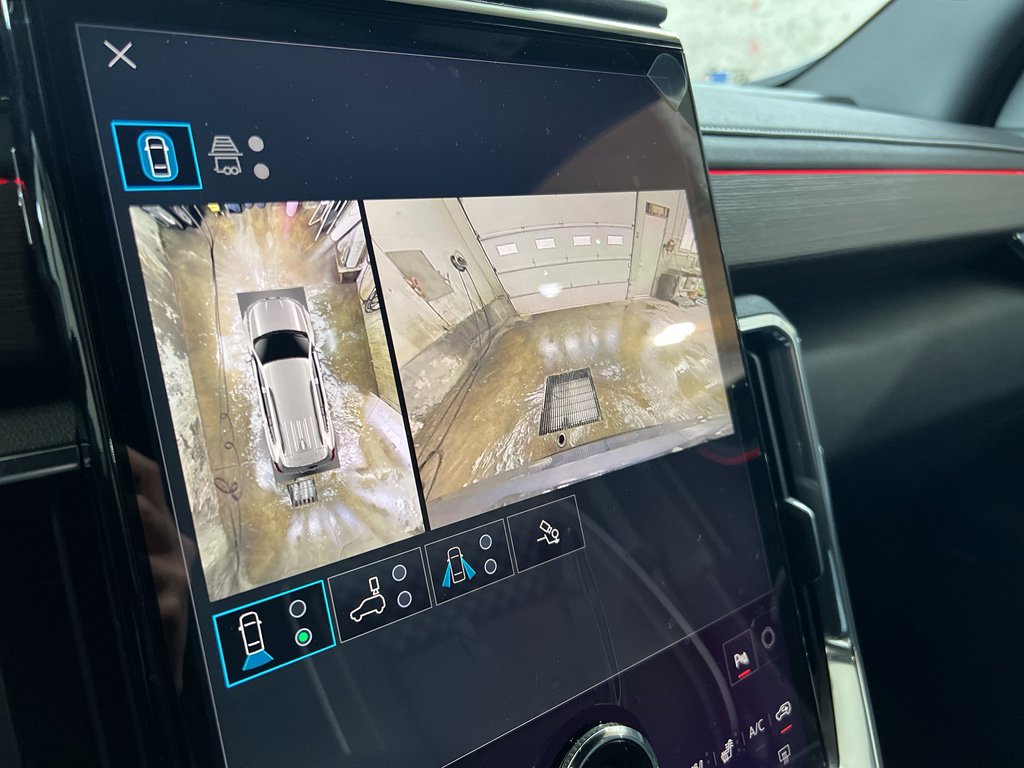 New 2026 GMC Acadia Denali w/ Super Cruise Package image 29