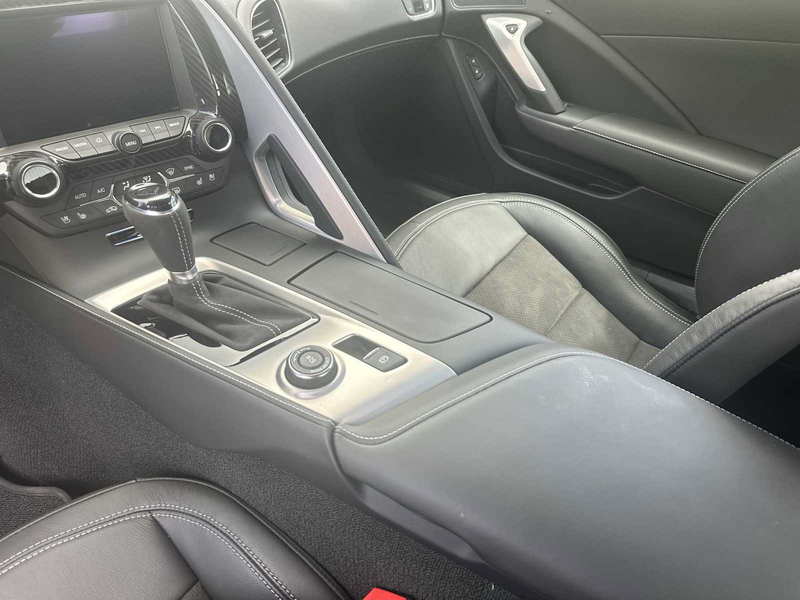 Used 2019 Chevrolet Corvette ZR1 RWD image 21