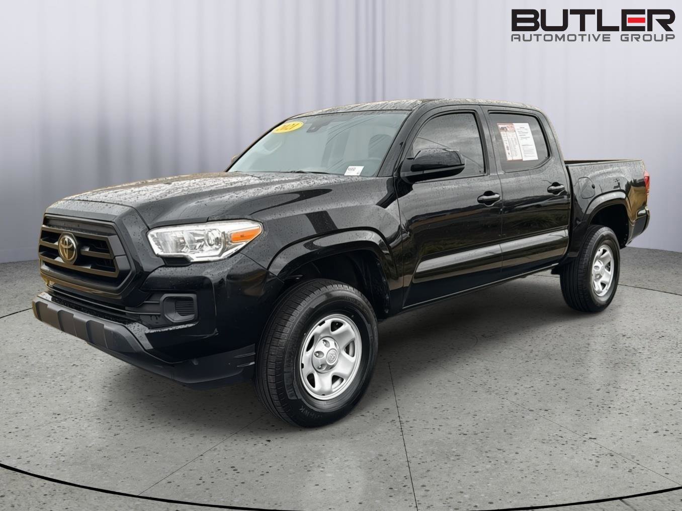 Used 2021 Toyota Tacoma SR w/ SR Convenience Package image 2