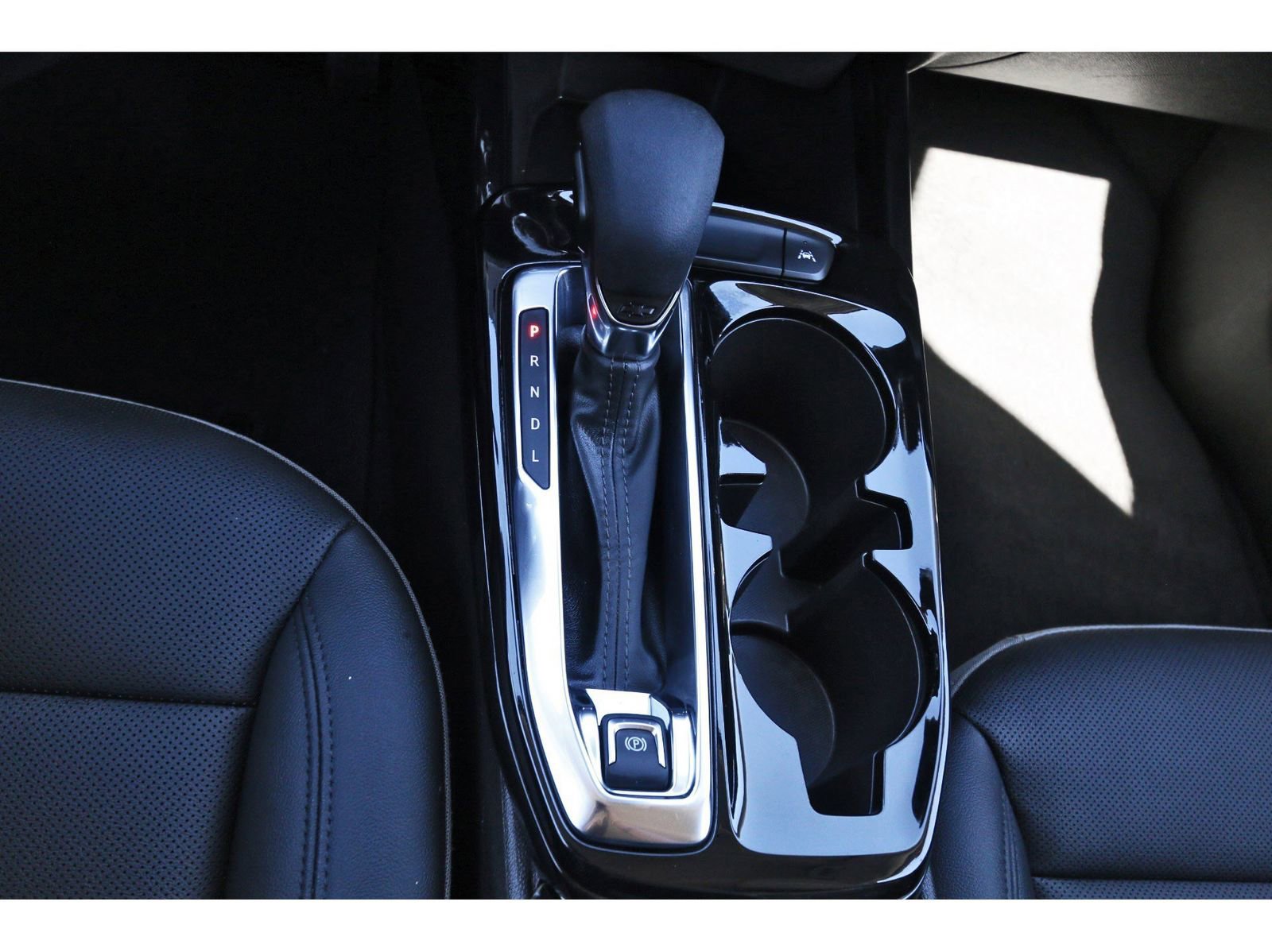 Used 2024 Chevrolet Trax ACTIV w/ Driver Confidence Package image 28