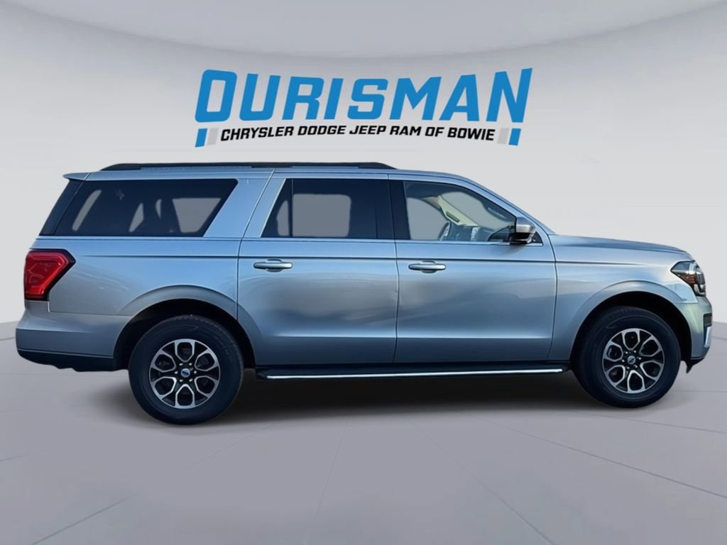 Used 2022 Ford Expedition Max XLT image 7