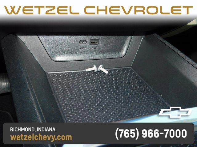 New 2026 Chevrolet Equinox ACTIV w/ Convenience Package III AWD/4WD image 38
