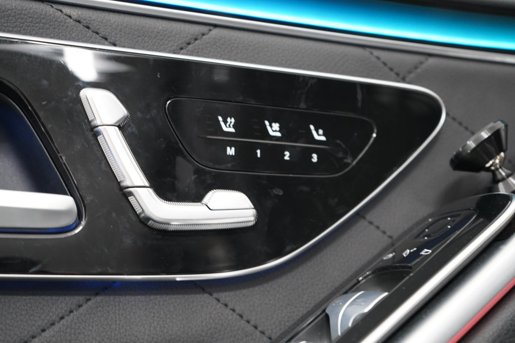 Used 2023 Mercedes-Benz S 580 4MATIC Sedan image 19