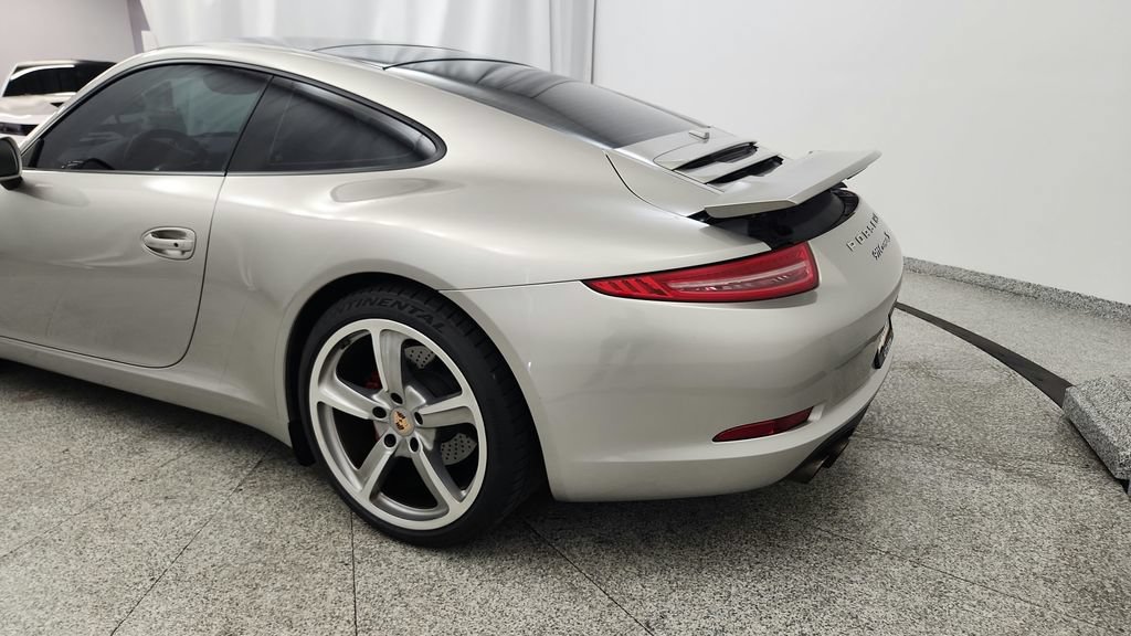 Used 2013 Porsche 911 Carrera S RWD image 17