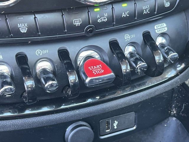 Used 2023 MINI Cooper Clubman S image 37