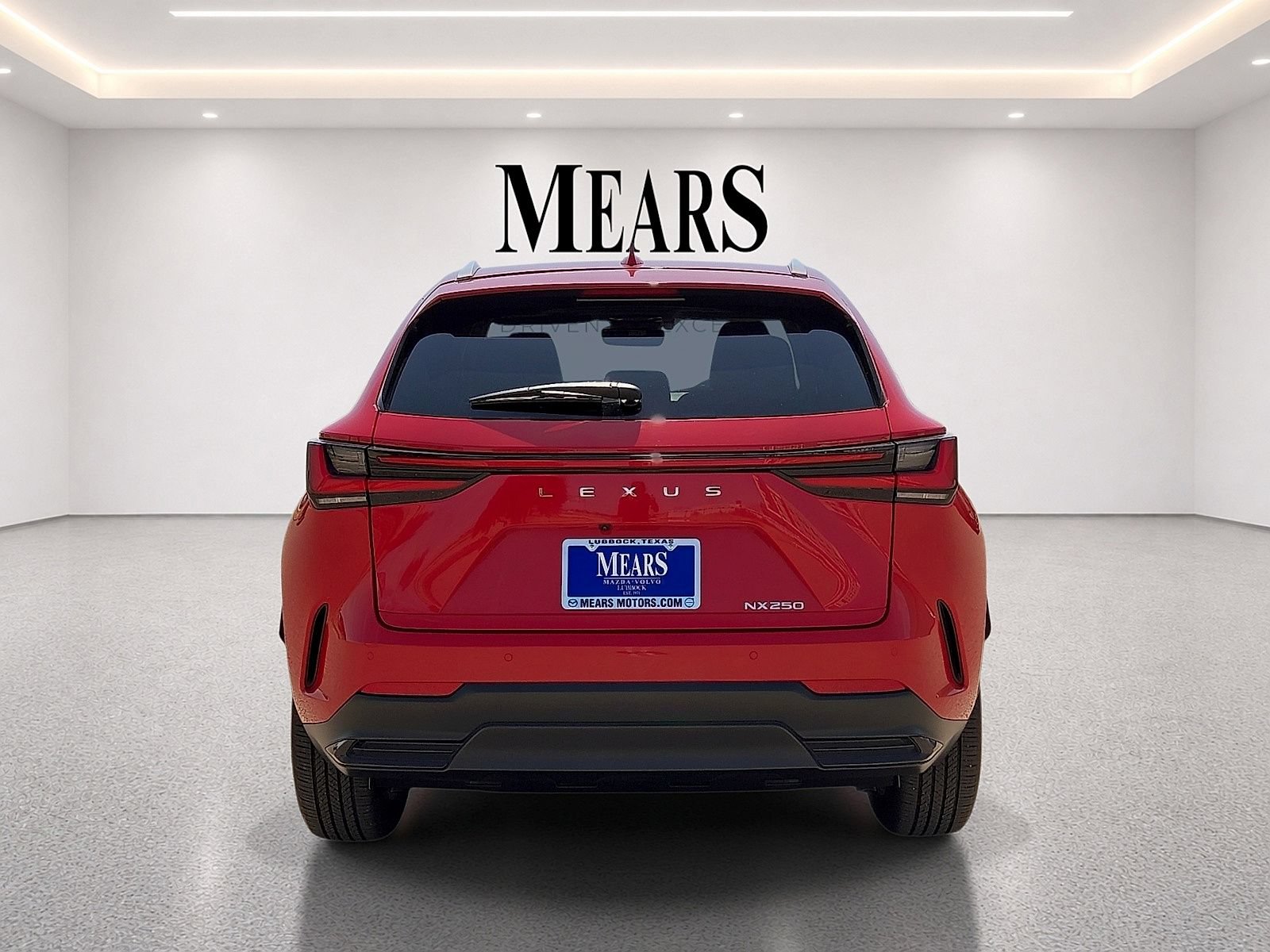 Used 2025 Lexus NX 250 FWD w/ Towing Package (2000 Lbs) image 4