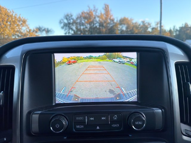 Used 2017 Chevrolet Silverado 1500 LT AWD/4WD image 19