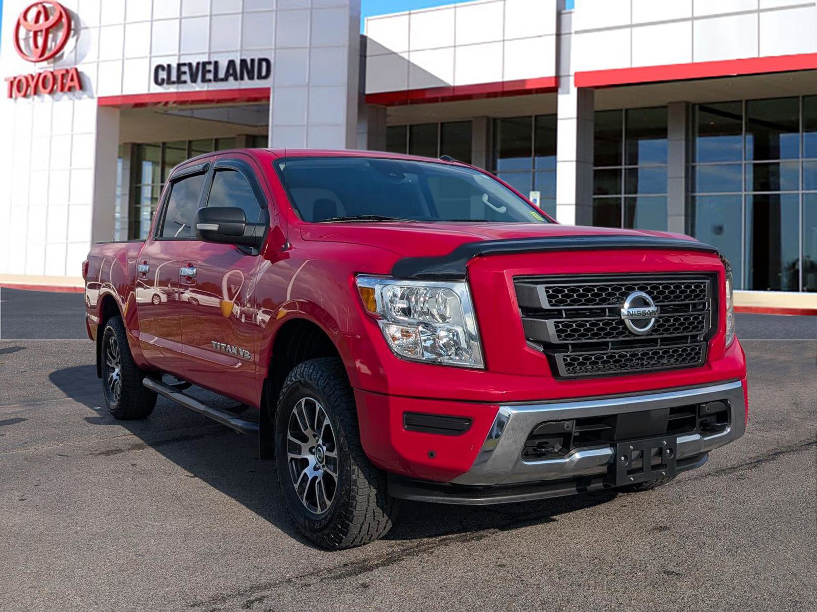 Used 2020 Nissan Titan SV w/ SV Convenience Package
