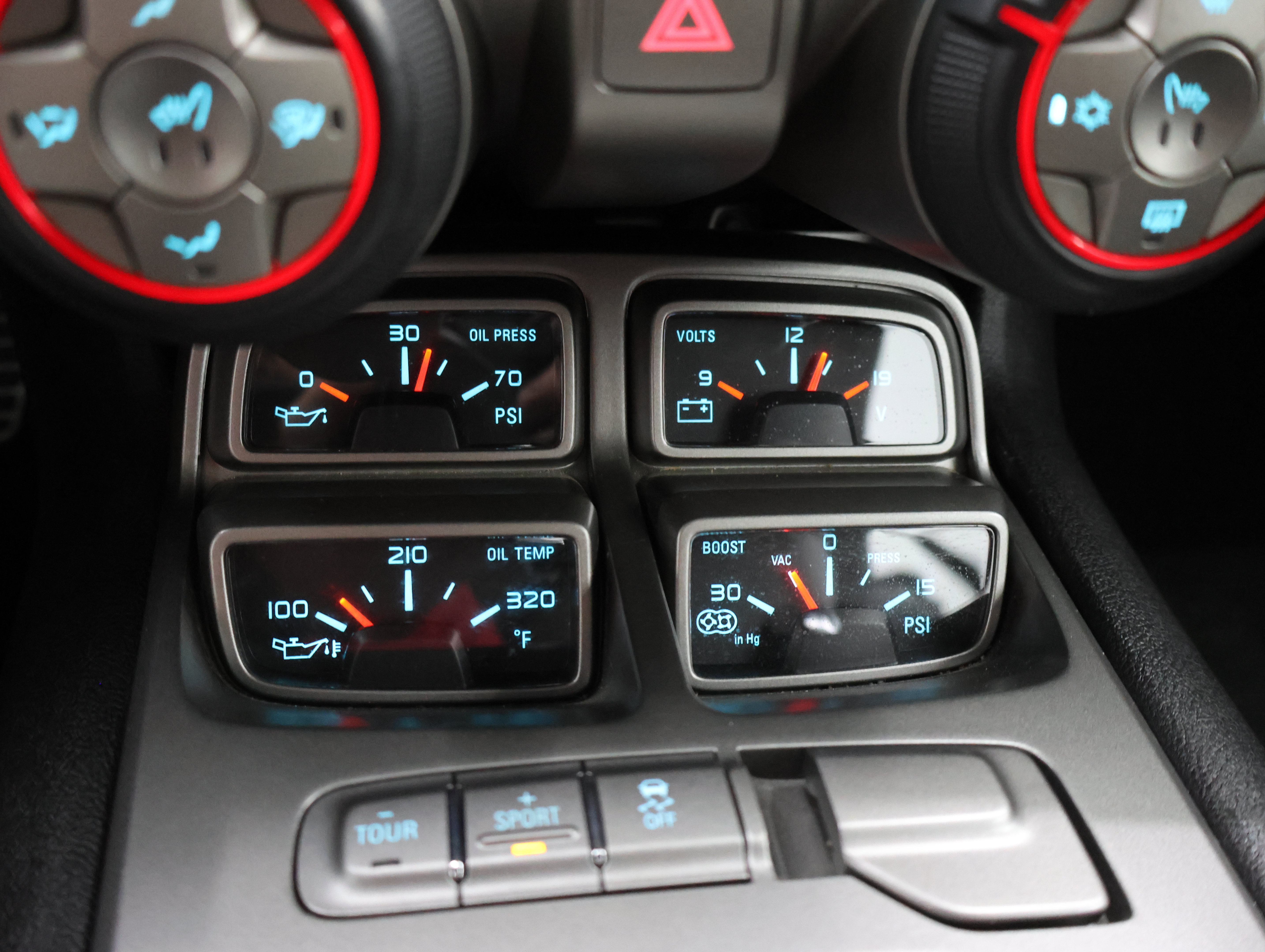 Used 2015 Chevrolet Camaro ZL1 RWD image 38