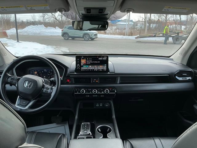 Used 2023 Honda Pilot Elite image 20