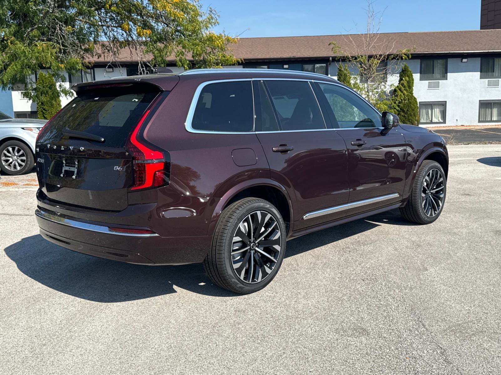 New 2026 Volvo XC90 B6 Plus w/ Protection Package AWD/4WD image 5