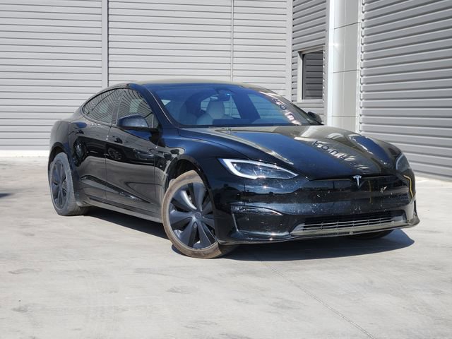 Used 2022 Tesla Model S image 2