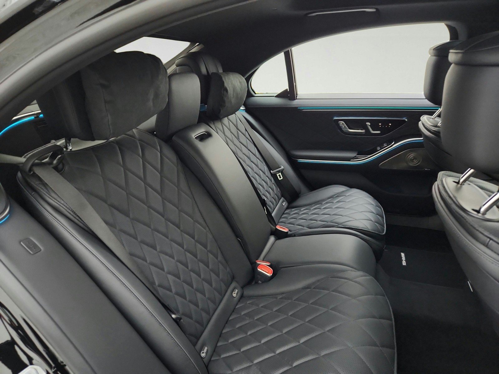 New 2027 Mercedes-Benz S 580 4MATIC Sedan image 27
