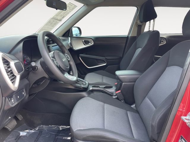 Used 2022 Kia Soul LX FWD image 9