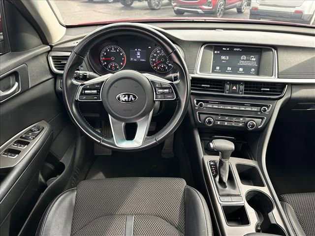 Used 2020 Kia Optima S image 14