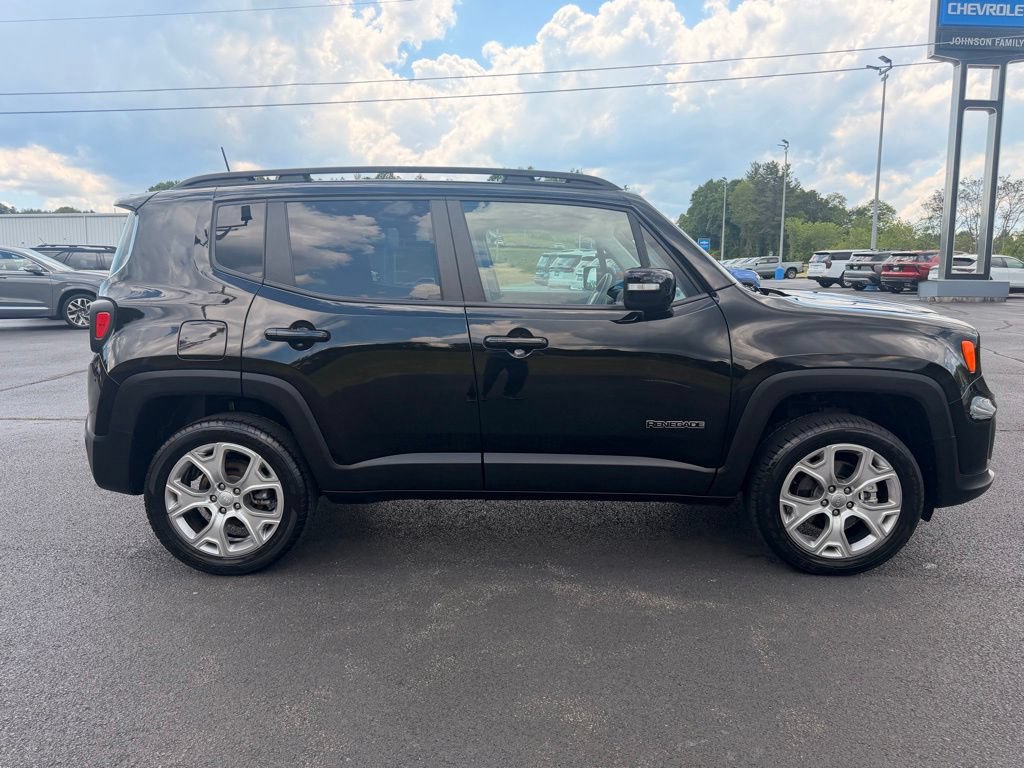 Used 2022 Jeep Renegade Limited AWD/4WD image 11