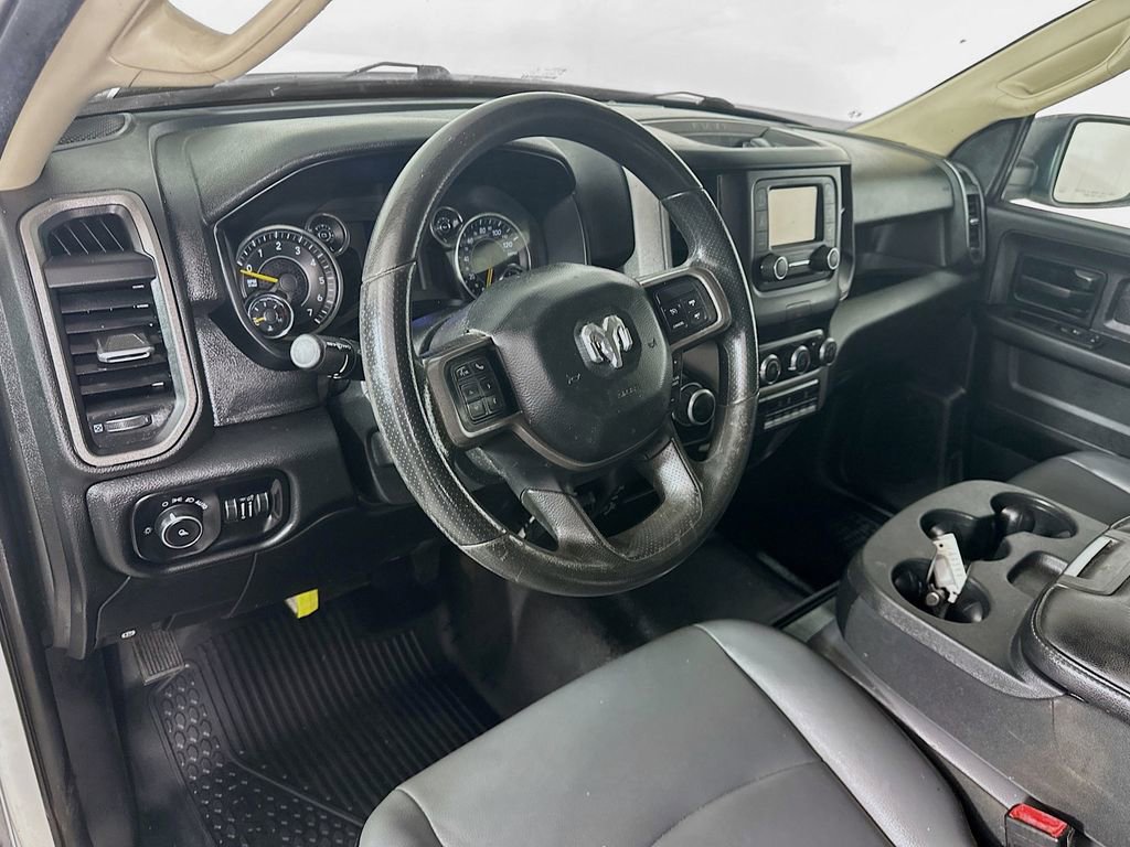 Used 2020 RAM 2500 Tradesman w/ Chrome Appearance Group image 31