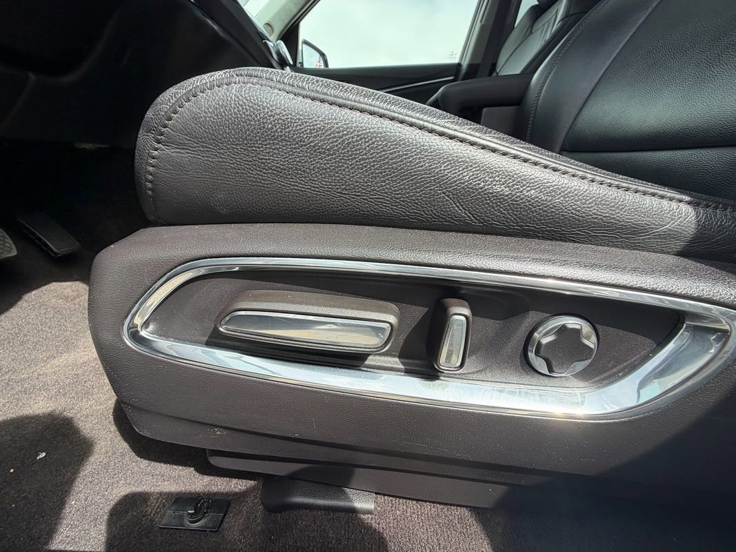 Used 2020 Acura MDX SH-AWD image 23
