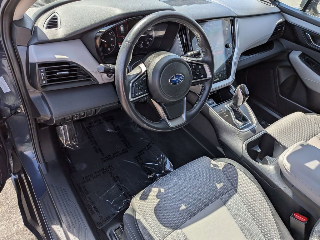 Used 2025 Subaru Outback Premium image 14