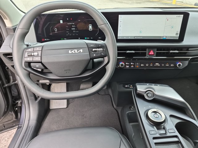 New 2025 Kia EV6 Light w/ Light LR Technology Package AWD/4WD image 14